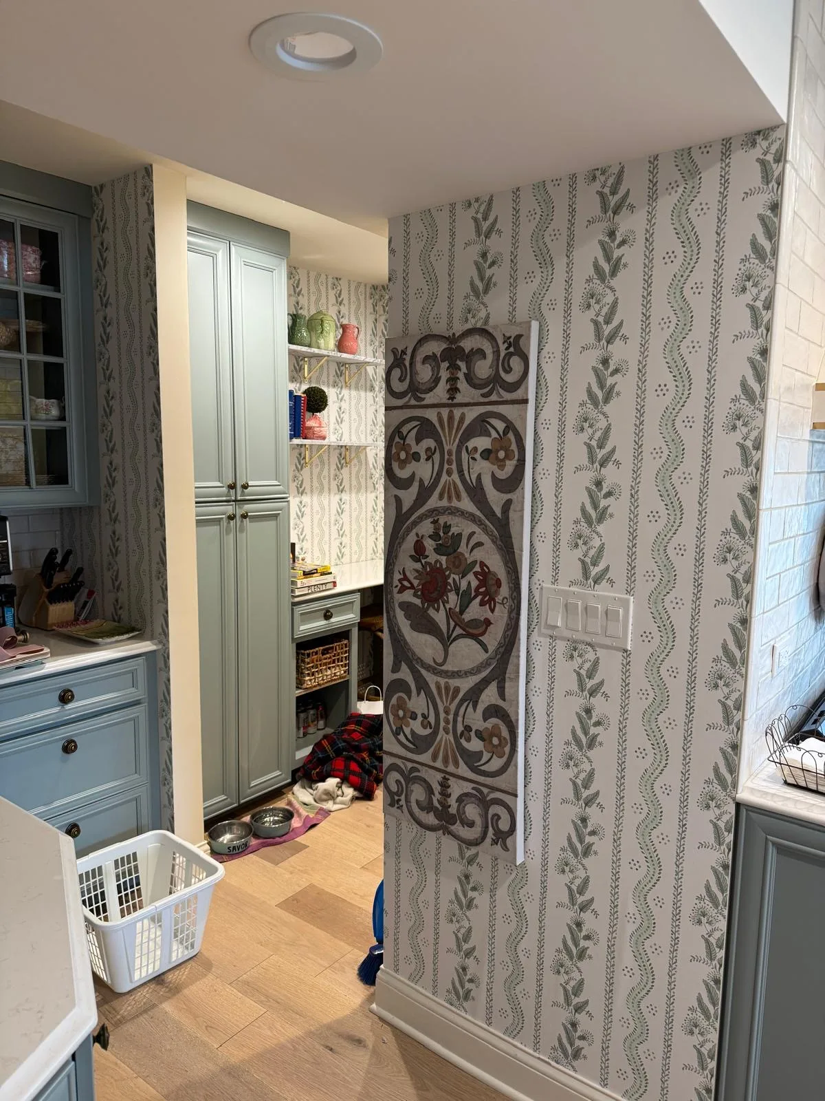 Elegant wallpaper installation in a kitchen with botanical pattern, Buffalo Grove, IL